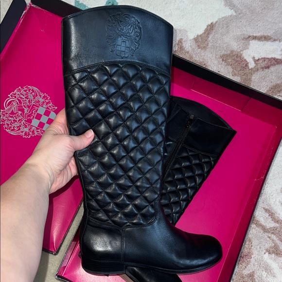 Vince Camuto Black Quilted Boots - Picture 2 of 9